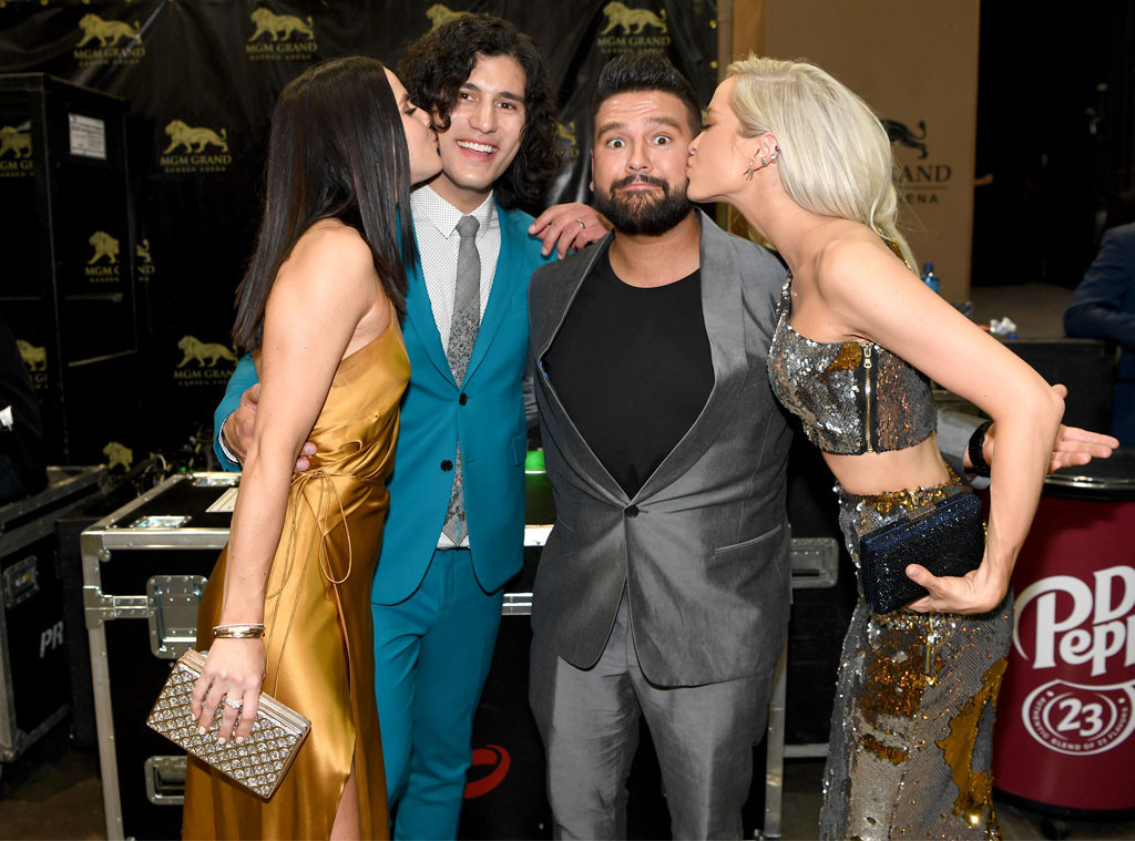 Abby Law, Dan Smyers, Shay Mooney, Hannah Billingsley, 2019 Academy of Country Music Awards, ACM Awards, Candids Abby Law, Dan Smyers, Shay Mooney, Hannah Billingsley, 2019 Academy of Country Music Awards, ACM Awards, Candids